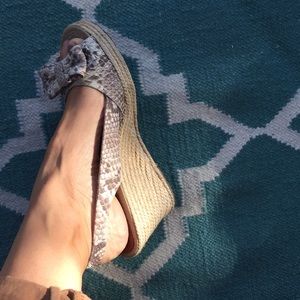 Palomitas wedge shoes